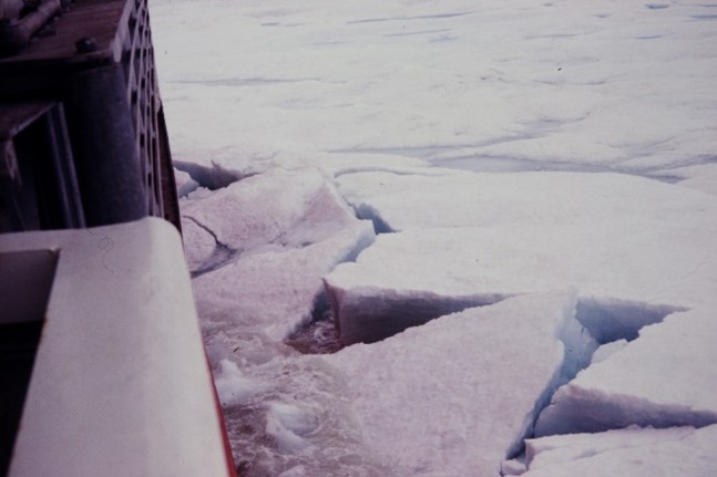 Front view of the broken ice